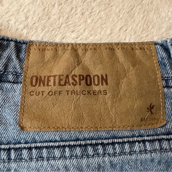 free people One Teaspoon cut off trucker shorts size 28 - Picture 7 of 14